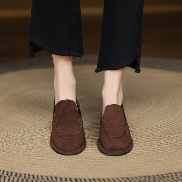 Deep Mouth Flat Shoes for Women - Spring 2025 - Image 2