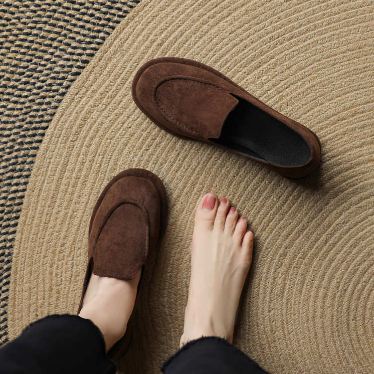 Deep Mouth Flat Shoes for Women - Spring 2025 - Image 3