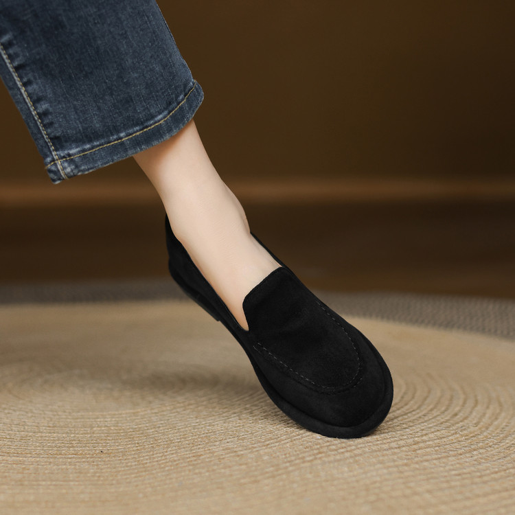 Deep Mouth Flat Shoes for Women - Spring 2025 - Image 4